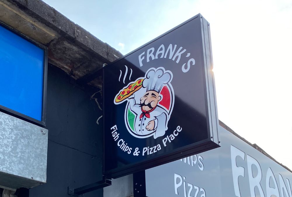 External Projecting Signs Coatbridge, Glasgow, Edinburgh, Signage Company Coatbridge, Glasgow, Edinburgh, Sign Makers Coatbridge, Glasgow, Edinburgh